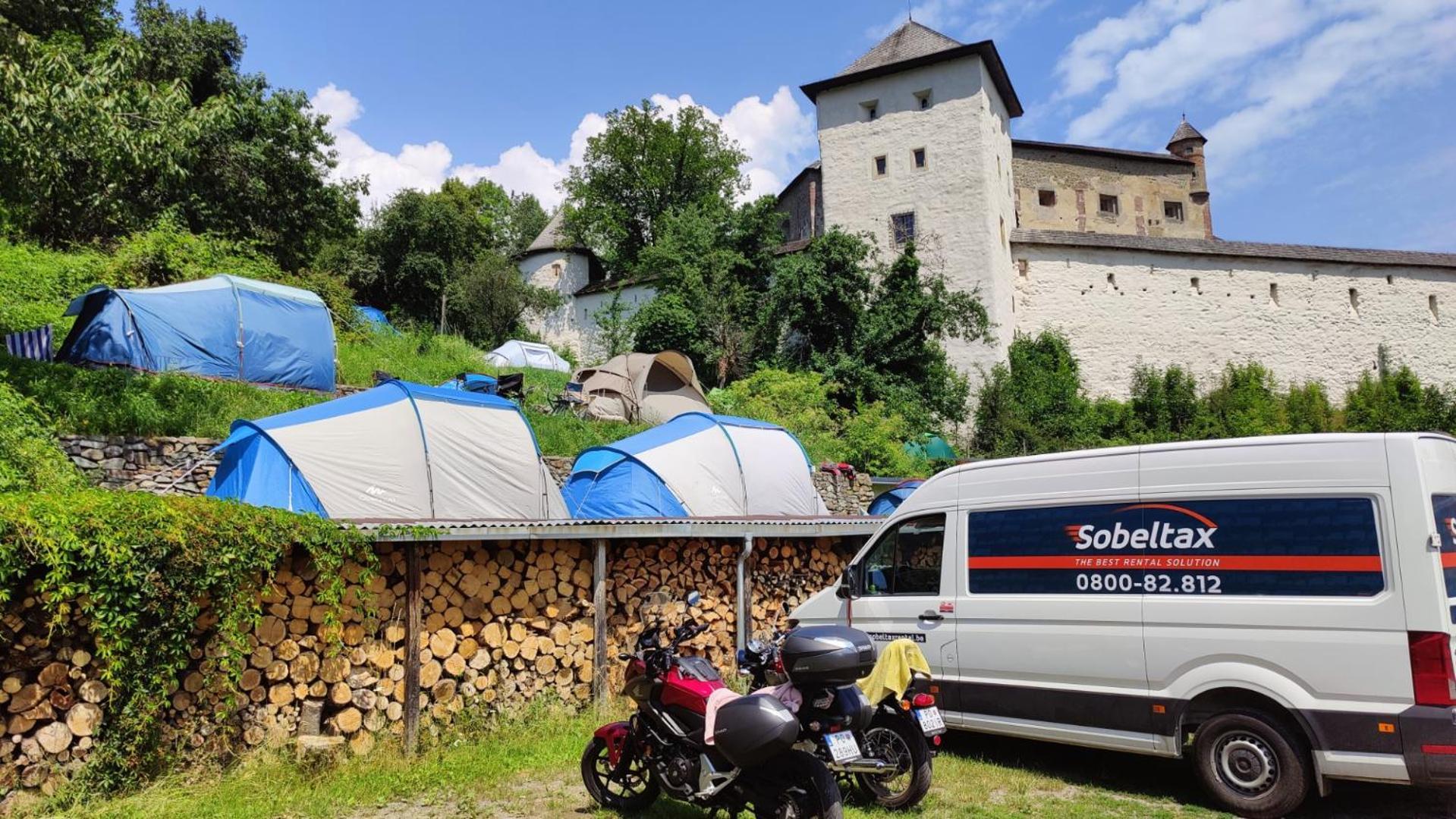Stanovanie Pod Starym Zamkom - Camping Банська Штявниця Екстер'єр фото